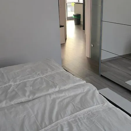 Duesseldorf Ratingen Naehe Messe Flughafen Uni Essen Apartmán