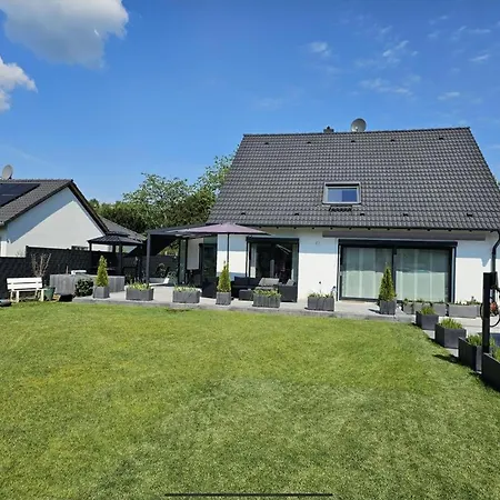 In Ratingen Nahe Duesseldorf Fuer Jeden Geschmack Apartment *
