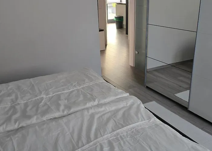 Duesseldorf Ratingen Naehe Messe Flughafen Uni Essen Апартаменты